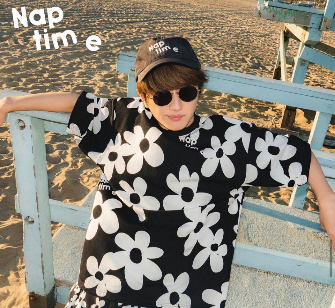 ナップタイム naptime. Nissy 西島隆弘 Tシャツ フラワー 総柄 - メルカリ