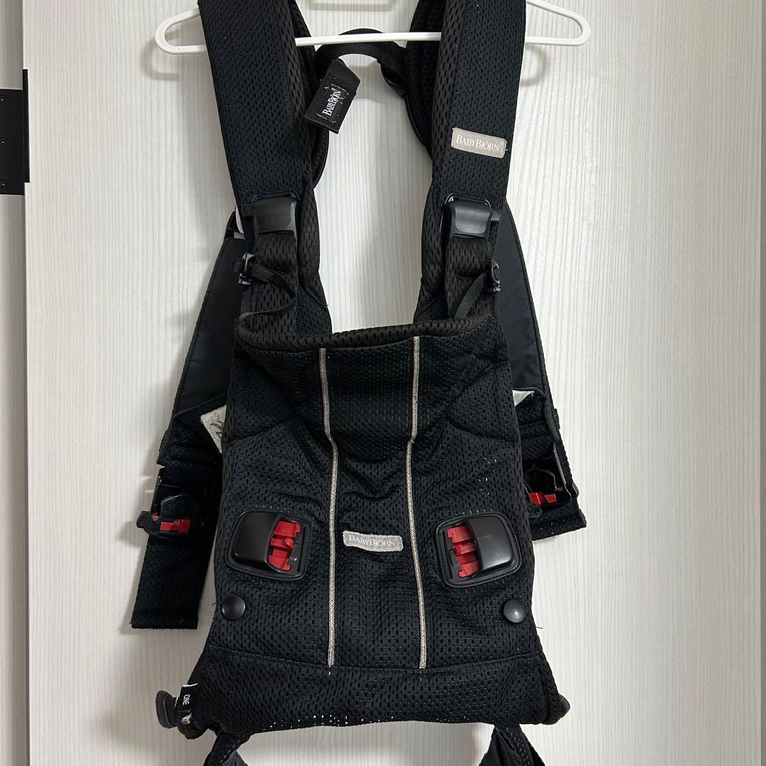 BABYBJÖRN 抱っこ紐 ブラック/グレージュ メッシュ ONEKAI - メルカリ