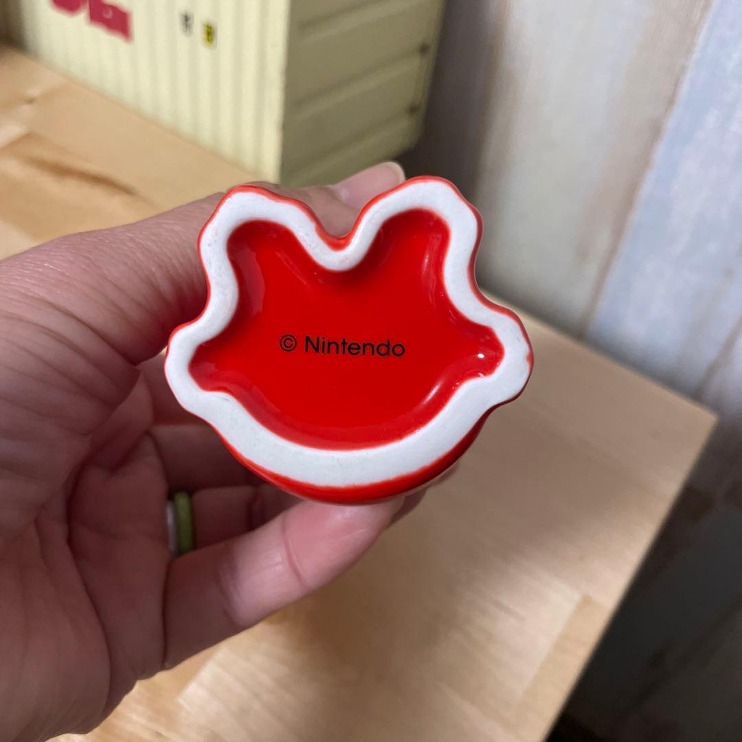 赤ピクミン フラワーベース一 輪挿し 花瓶 PIKMIN ニンテンドー 任天堂