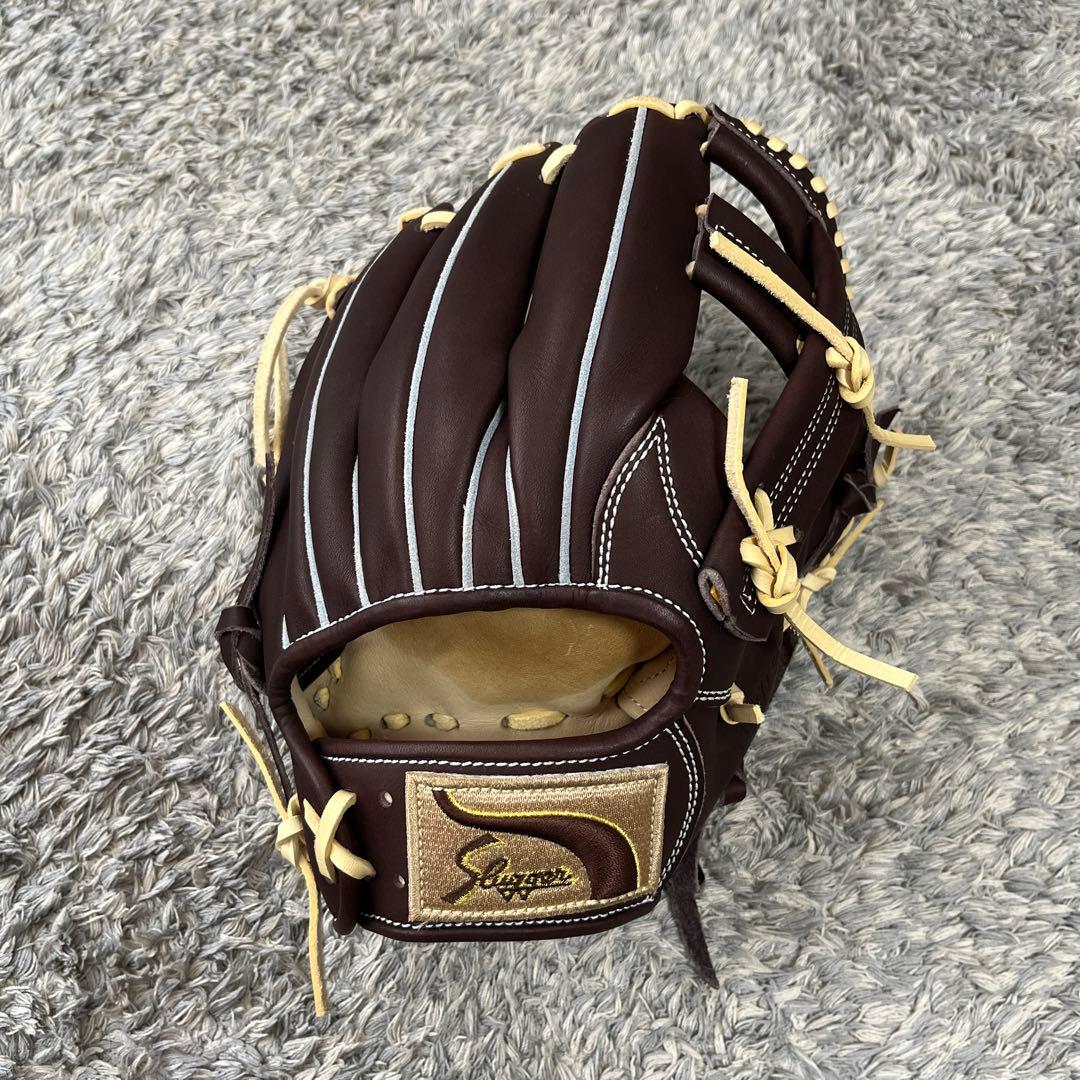 《新品/未使用》Slugger オーダーグローブ 軟式 内野手用 バーガンディ