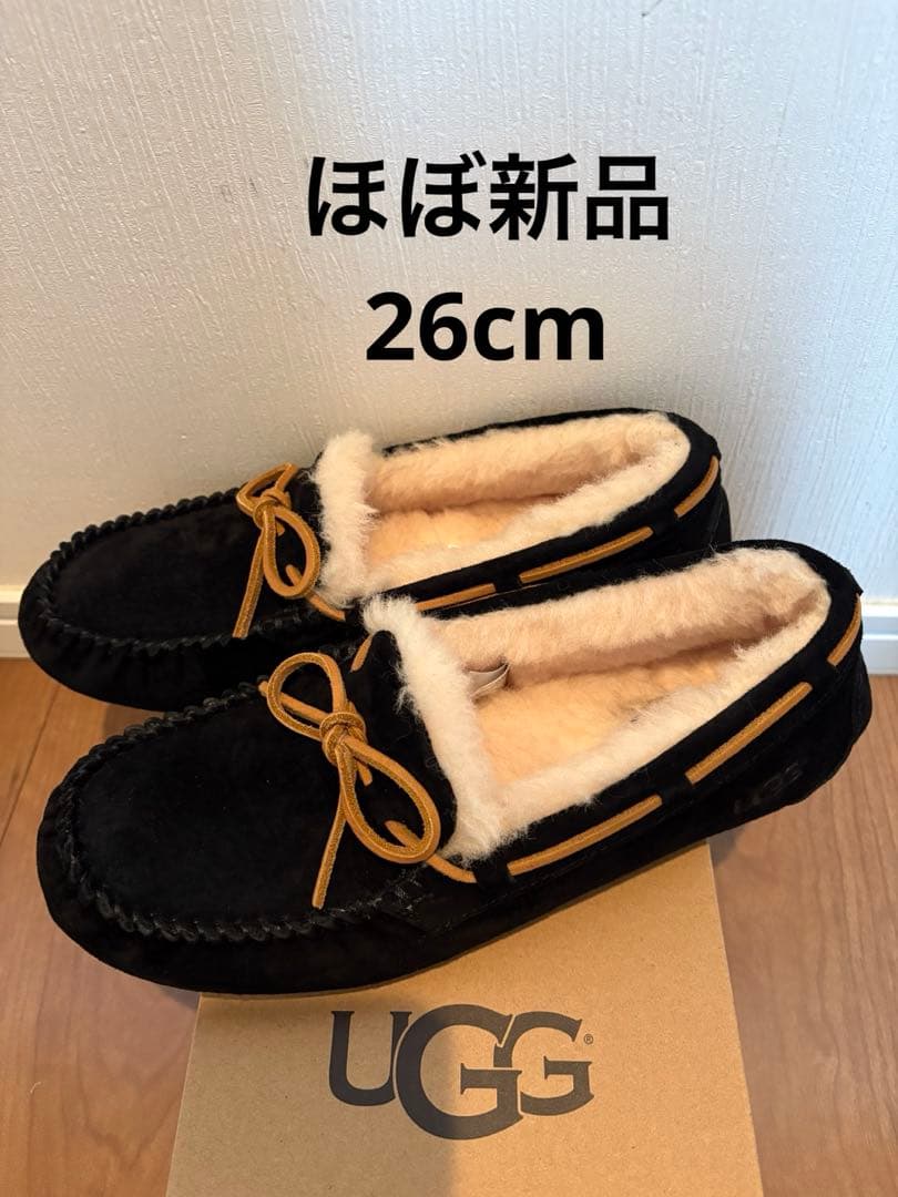 【ほぼ新品】UGG モカシン DAKOTA UGG Women's Dakota Chestnut - Tip Top Shoes of New York