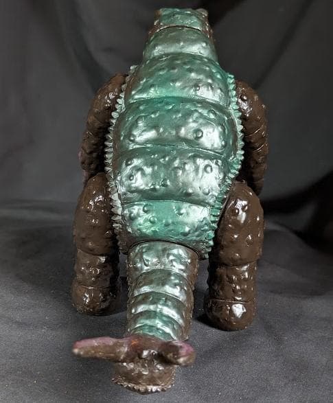 サソギラス（マーミット）ビニールパラダイス「マグマ大使」登場怪獣