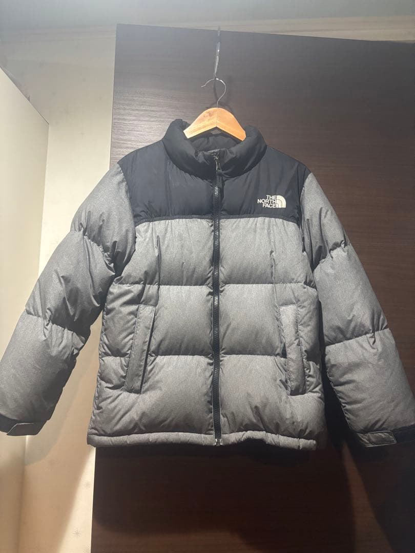 ★大特価★子供用★ノースフェイス ヌプシ　ダウンジャケットグレー140㎝ キッズ THE NORTH FACE（ザ ノースフェイス） ノースフェイス キッズ ダウン