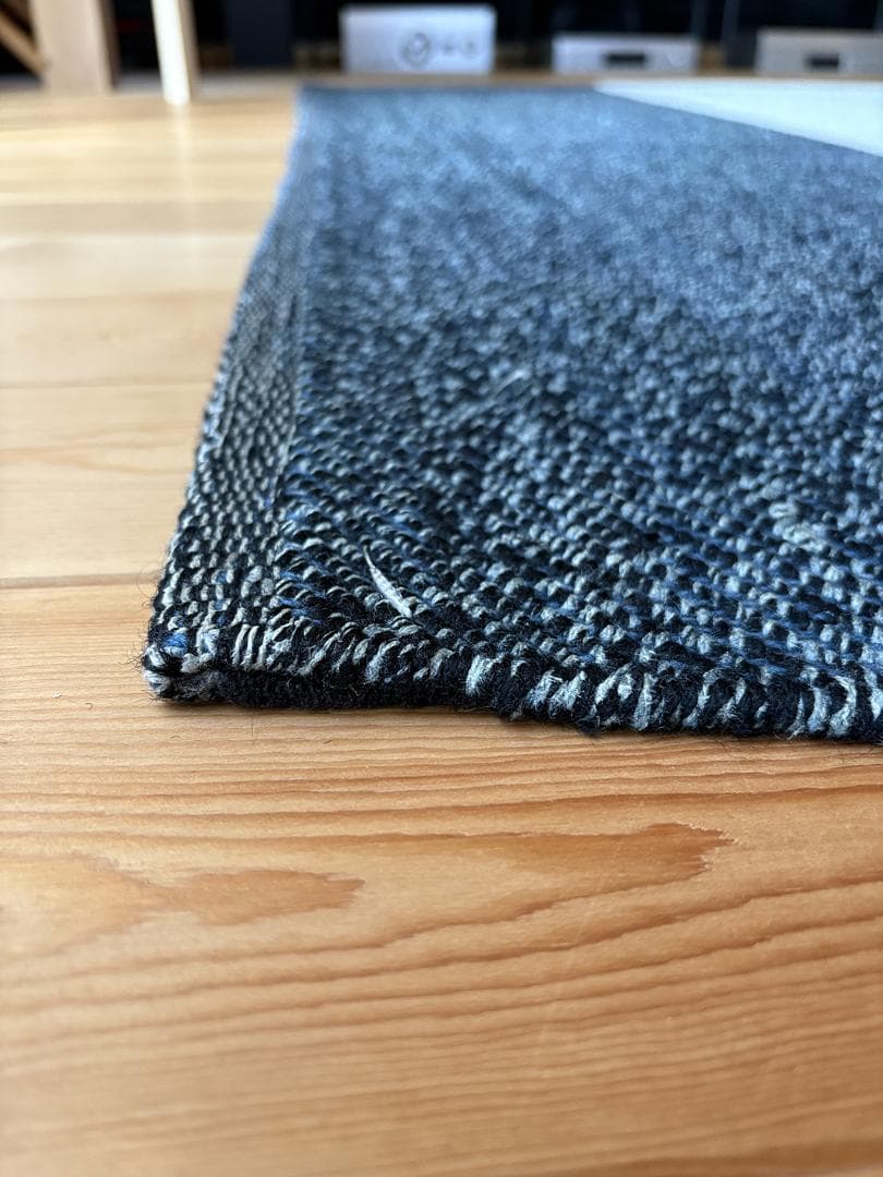 FABULA ウールラグ ACTUS デンマーク 230x170cm - メルカリ