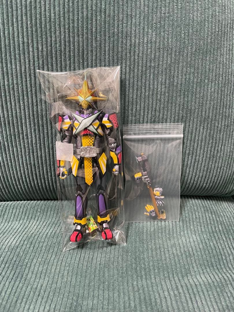 【まとめ売り】『仮面ライダーセイバー S.H.Figuarts 7体セット』