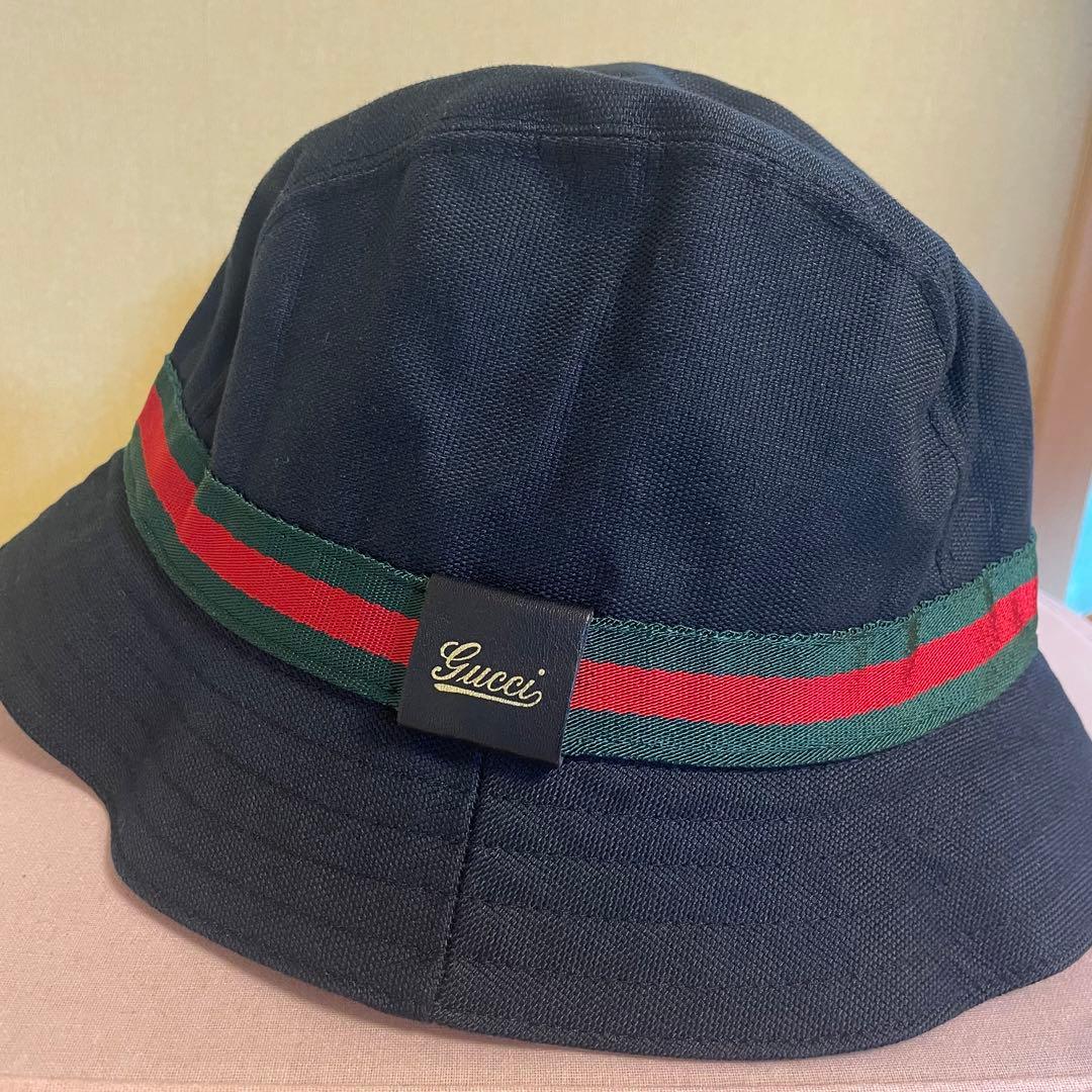 Gucci バケットハット ブラック　S 旅行　帰省 グッチ 小物ダブルG付き GGキャンバス バケットハット | GUCCI® JP