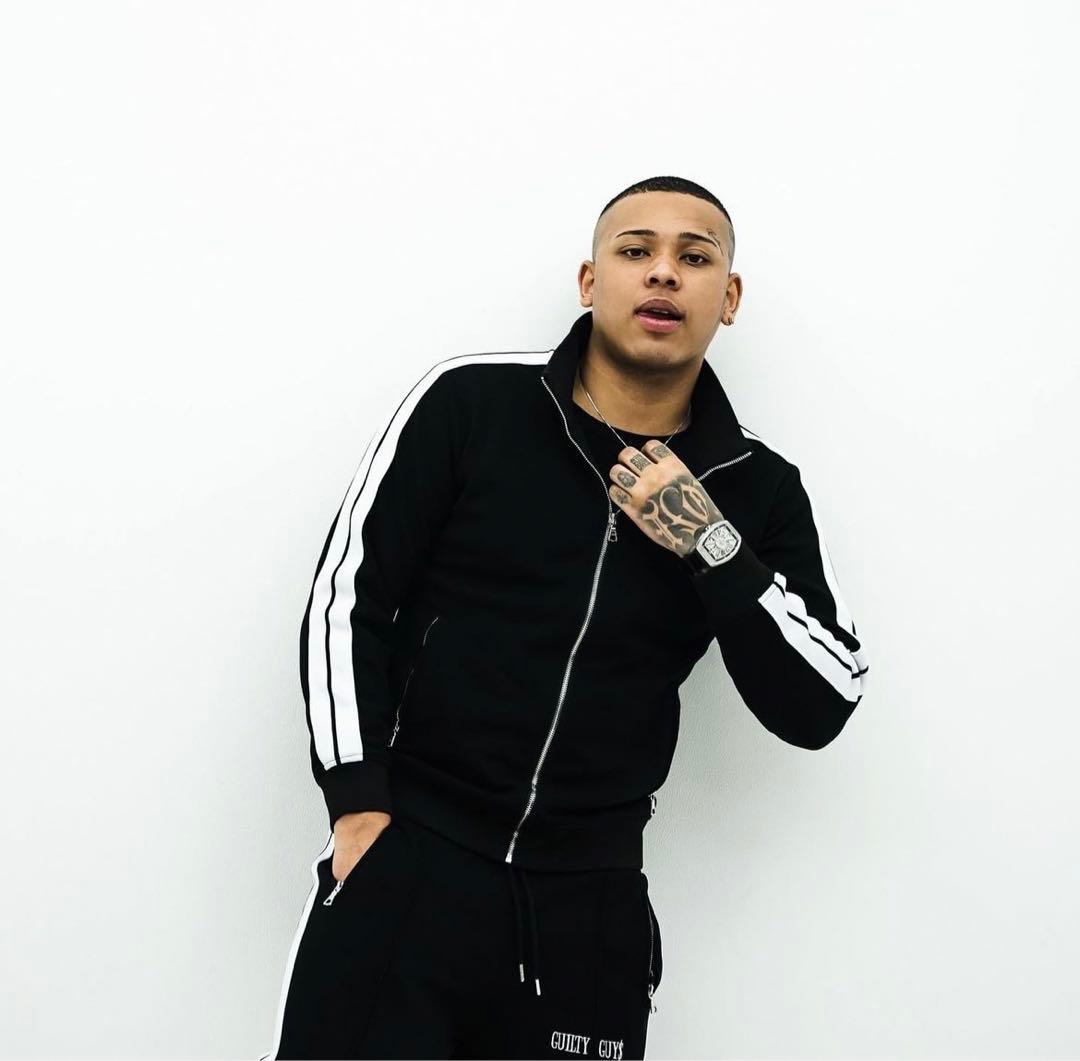 guilty guys ギルティーガイズ セットアップ - メルカリ