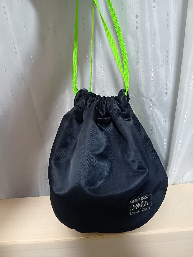PORTER☆TANKER☆巾着バッグ☆巾着ポーチ☆ブラック☓ライムグリーン良品