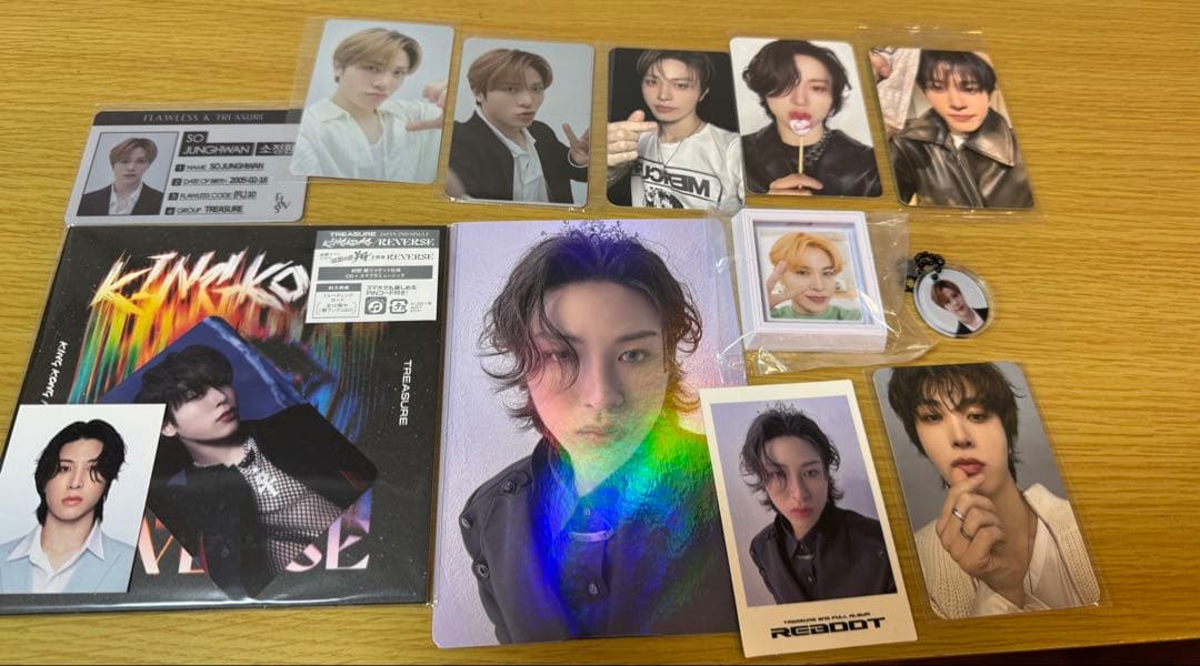 TREASURE ジョンファン トレカ まとめ - メルカリ