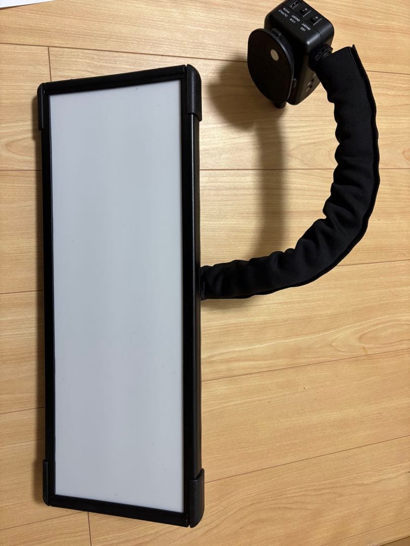 コードレスポータブルライト　デントリペア　ELIM A DENT ELIM A DENT 14インチ コードレスライト 電動サクションカップ（マキタ