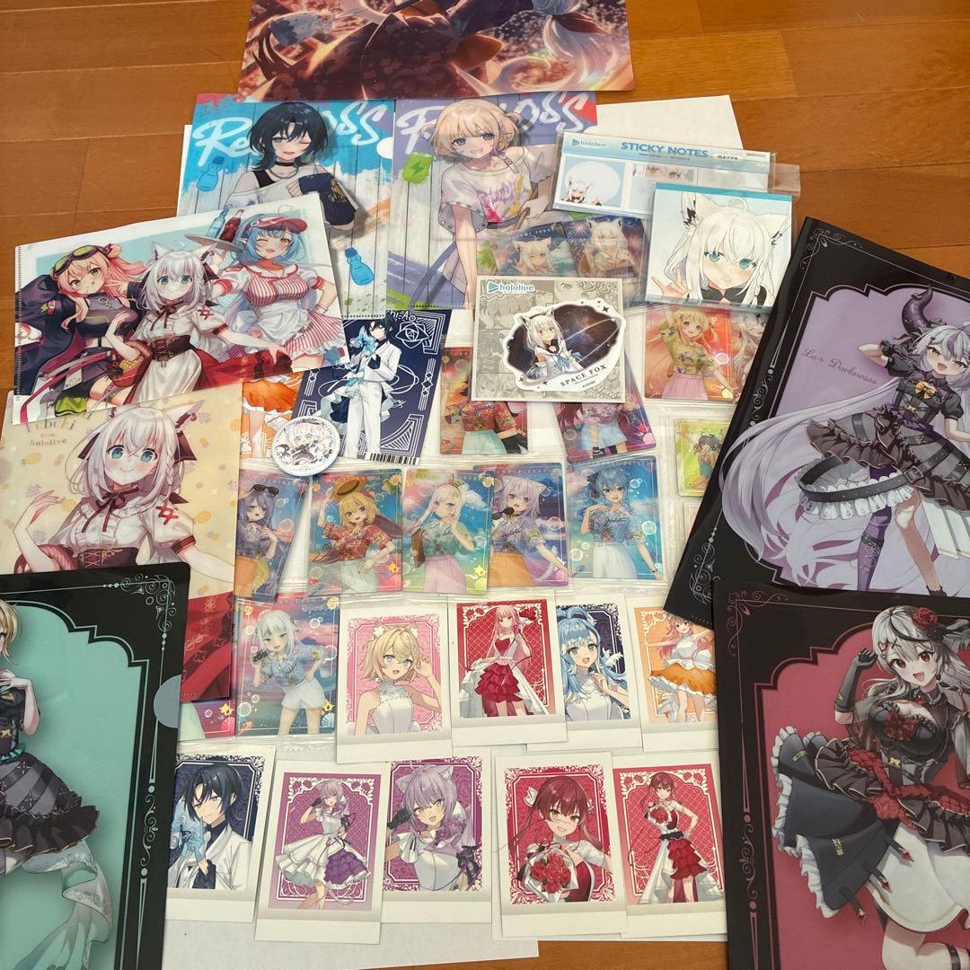 ホロライブグッツまとめ売りです - メルカリ