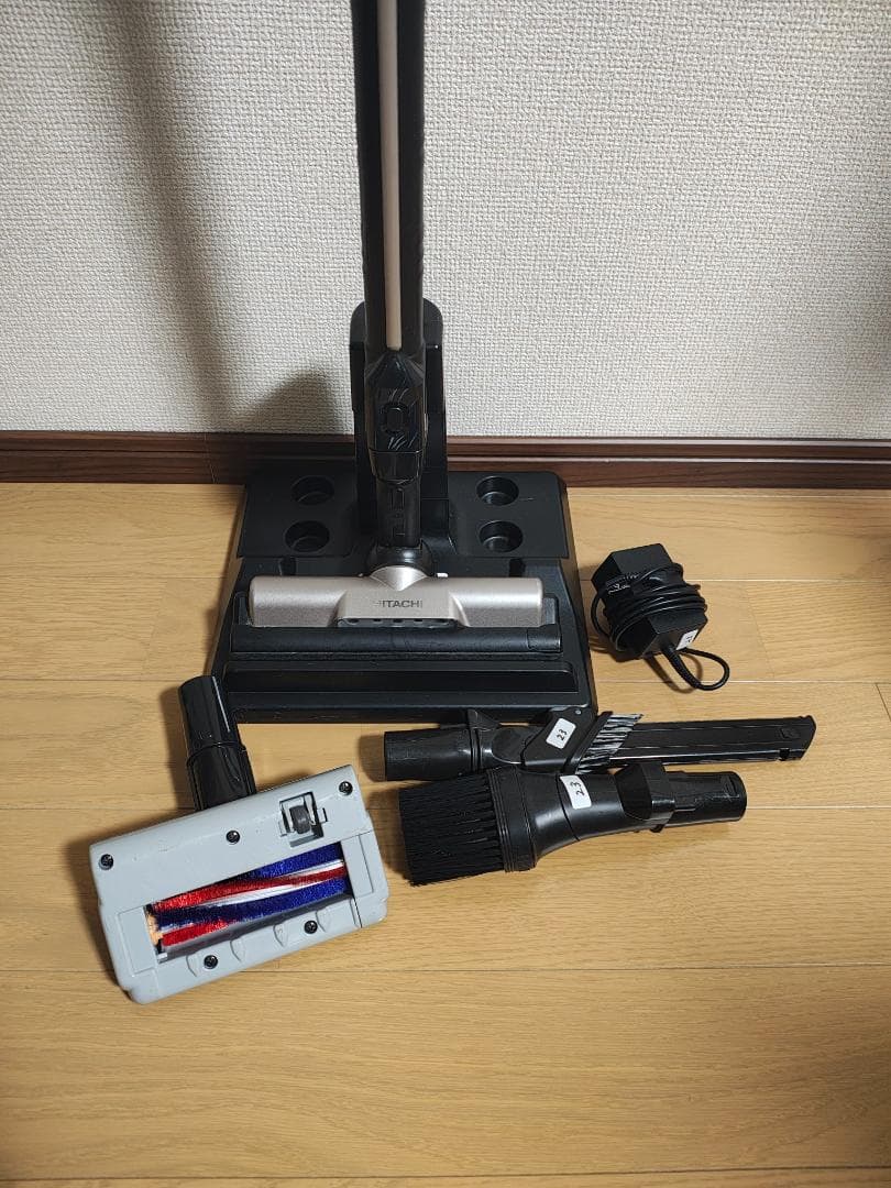 日立☆PV-BL3K☆2023年製☆バッテリーの状態良好☆23 - メルカリ