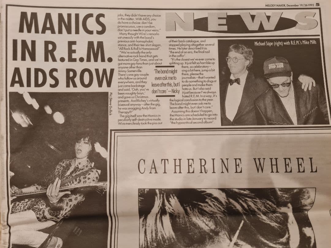 1992 UK Melody Maker with Kurt Cobain - メルカリ