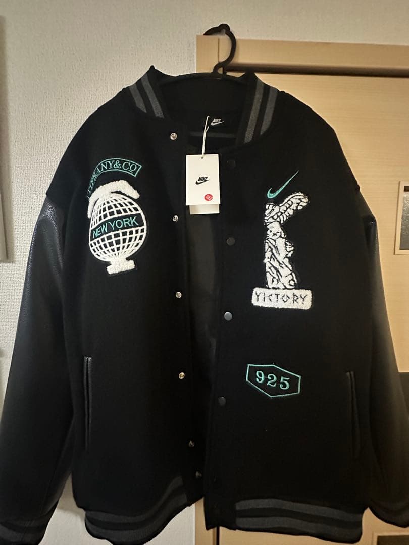 Tiffany & Co. Nike スタジャン XXLサイズ 黒 ナイキ ティファニー コラボ スタジャン XXLサイズ - メルカリ
