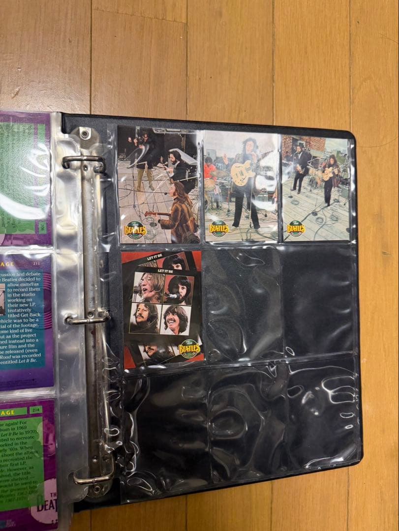 m*9様 ビートルズトレカ - メルカリ