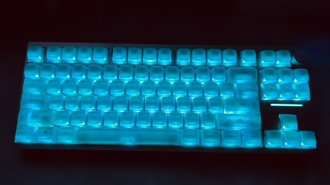 EPOMAKER P87 キーボード＋AegisSil キーキャップ(Blue) - メルカリ