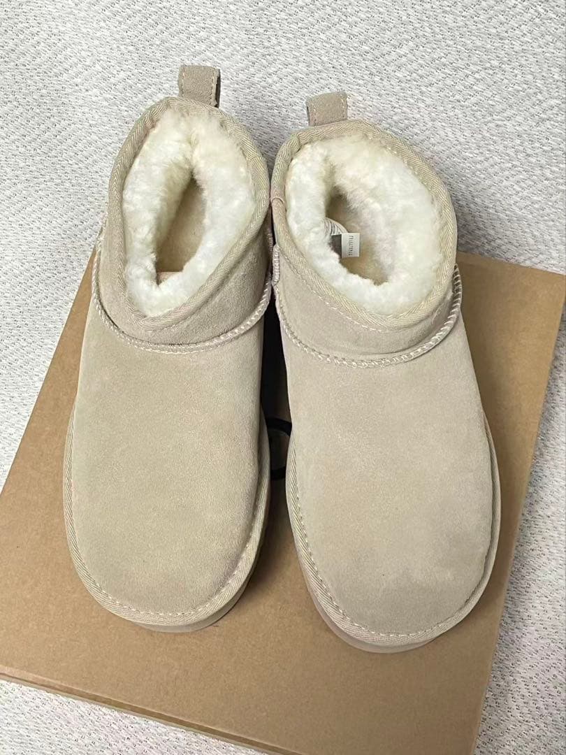 UGG クラシック ウルトラミニ プラットフォーム 厚底 ベージュ 23.5cm