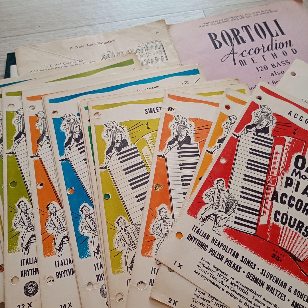 アコーディオン　楽譜　譜面　教則本 アコーディオン | 初心者のための アコーディオン教本 ［リニューアル