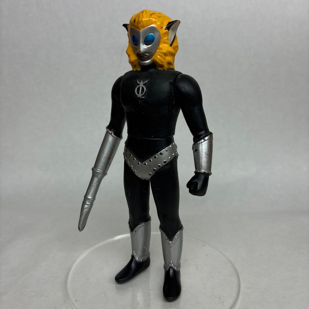 C-1777 マグマ星人 ウルトラ怪獣 ミニソフビ フィギュア - メルカリ