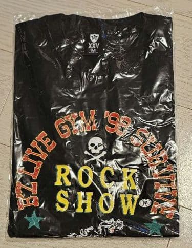 新品未使用】B'z歴代ツアーTシャツ他 SET - メルカリ