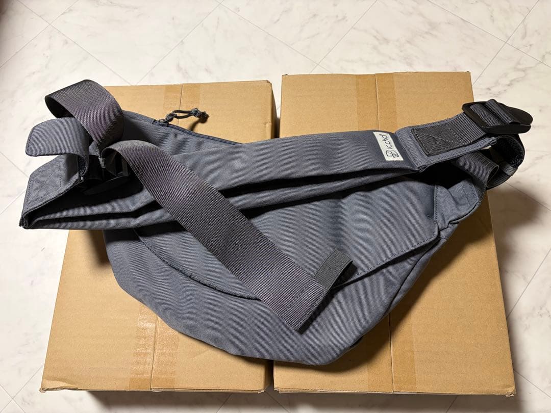 Hug育バッグ Diccho新品 グレー - 抱っこひも・スリングヴィンテージ 通販