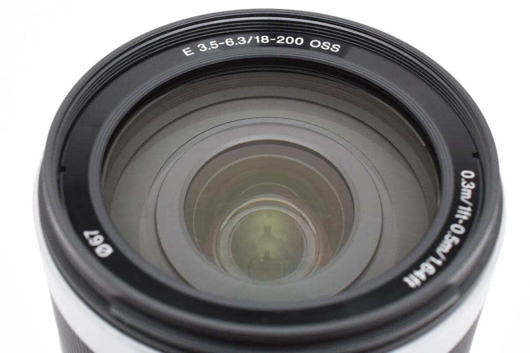 良品 SONY E 18-200mm F3.5-6.3 OSS SEL18200