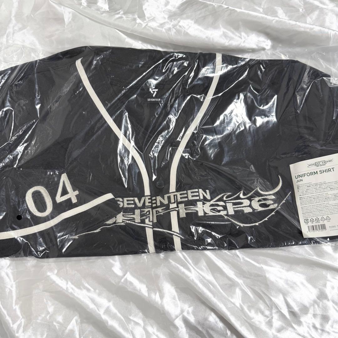 SEVENTEEN RIGHT HERE セブチ ユニフォーム JUN ジュン - メルカリ