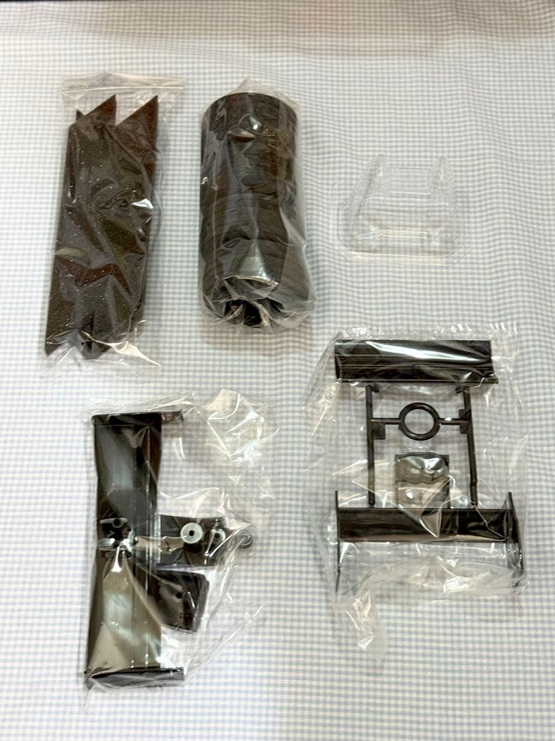 未組み立て】タミヤ◇フェラーリF2001 1/10スケール 4WD 1/10 - メルカリ