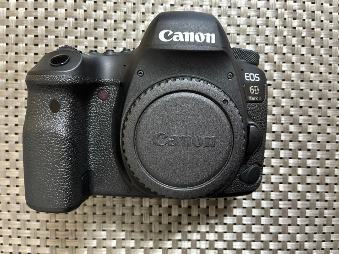 美品】【即購入可】Canon EOS 6D mark II レンズ、箱付き