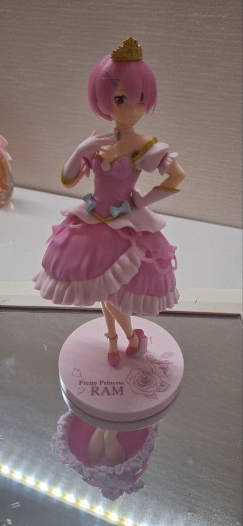 スーパープレミアムフィギュア “ラム” Pretty Princess Ver. - メルカリ