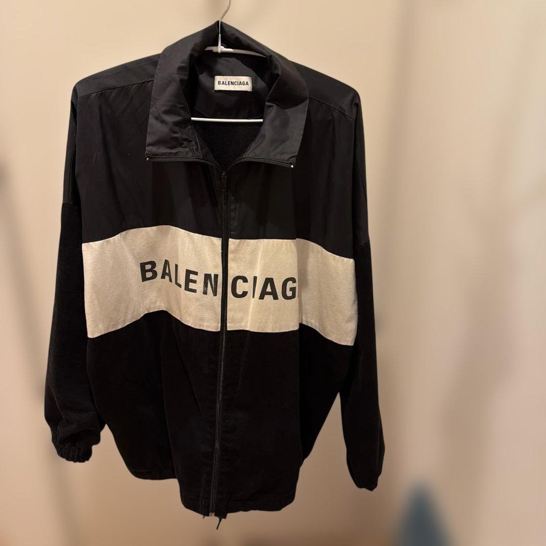 t*t様 BALENCIAGA ナイロン✖️デニムジャケット 黒 XXL - メルカリ