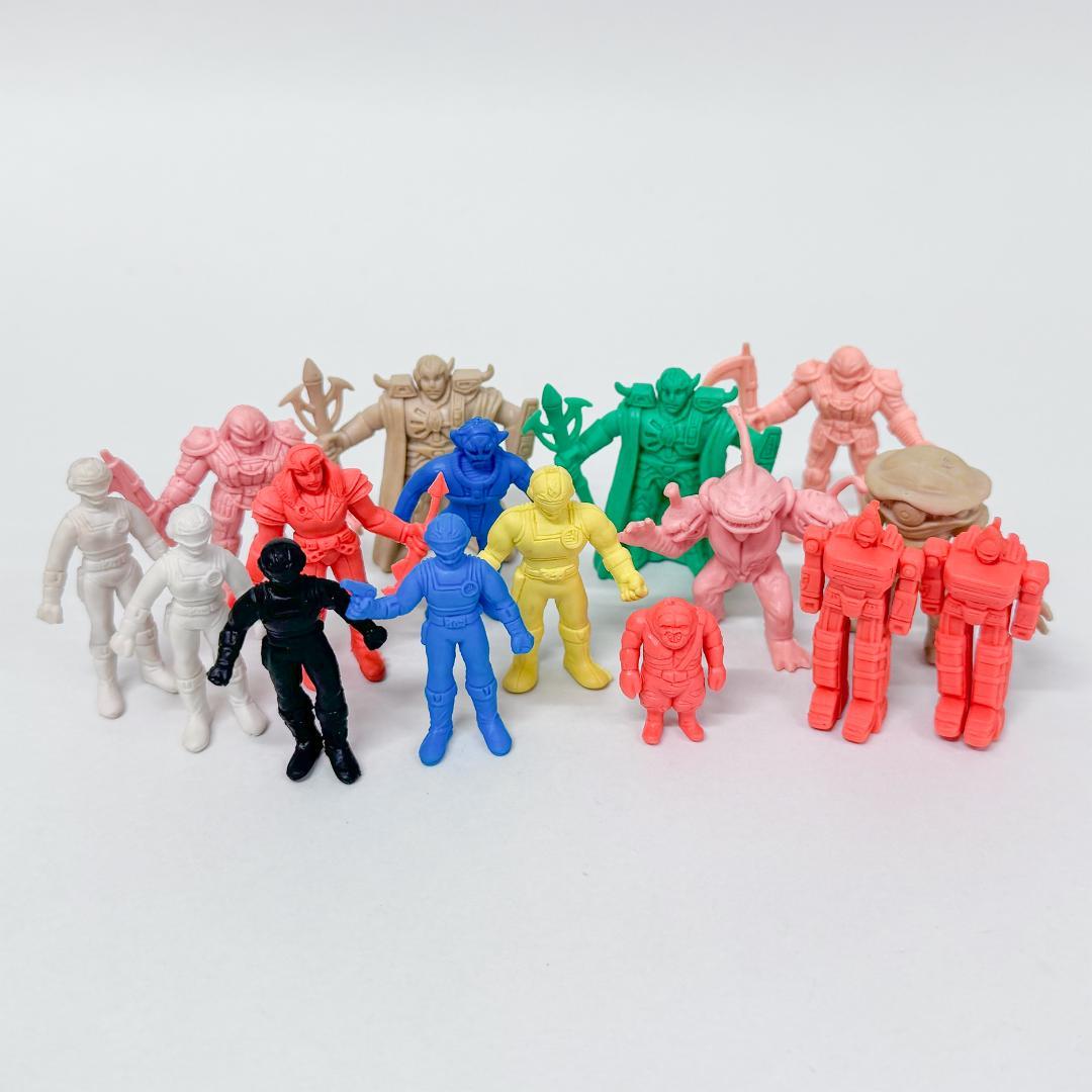 電撃戦隊チェンジマン 消しゴム 16体 - メルカリ