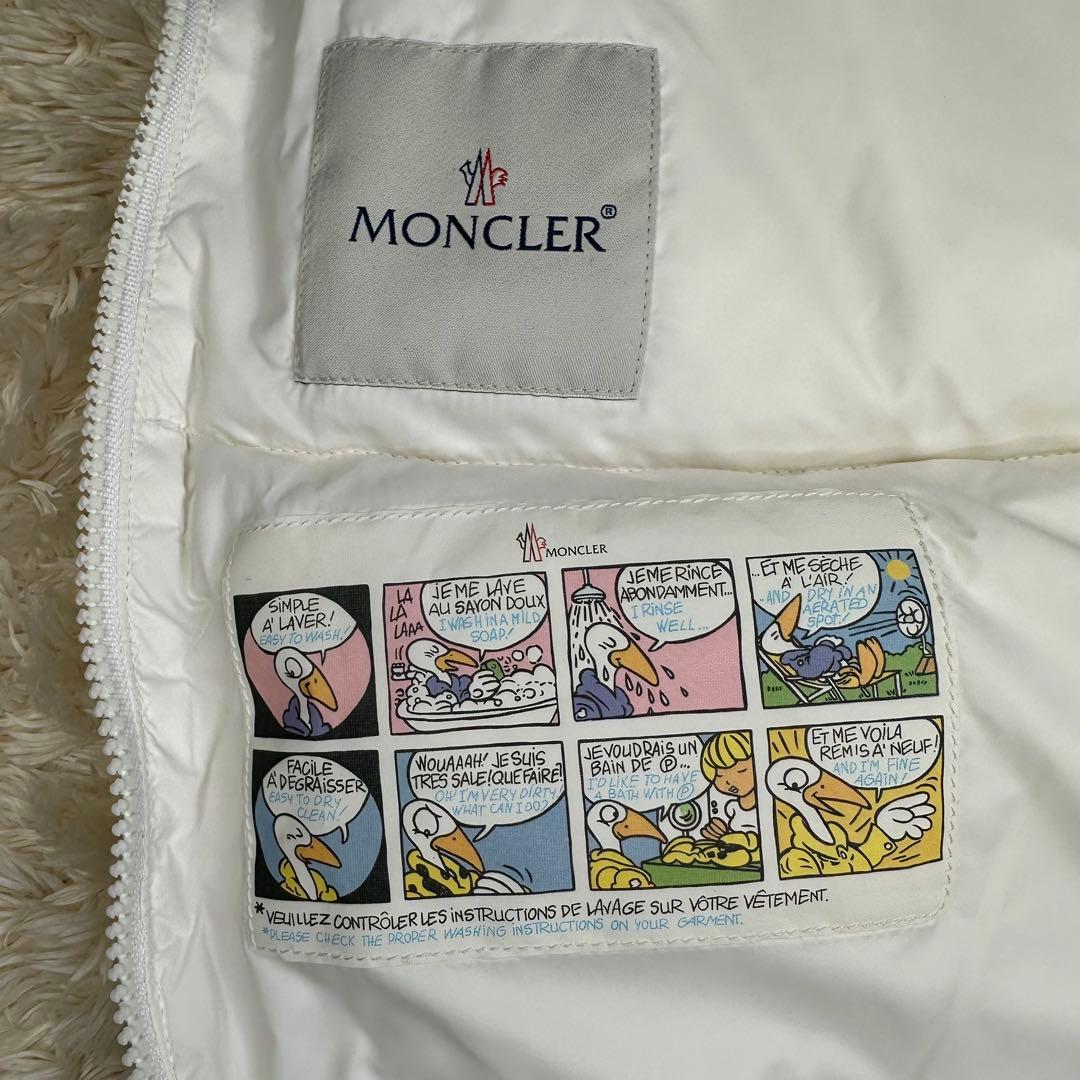 美品】モンクレール おくるみ ダウン ベビー ネイビー 防寒 - メルカリ