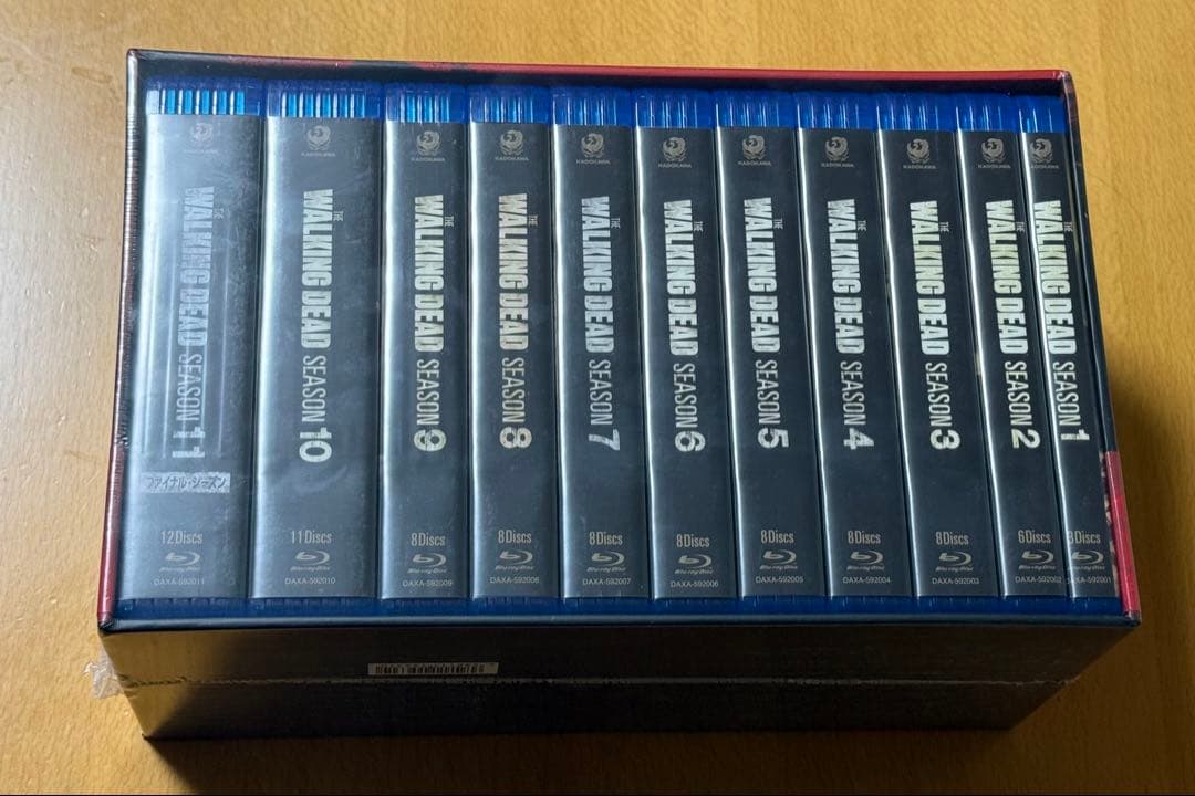 ウォーキング・デッド コンプリート・コレクション〈88枚組〉」 Blu