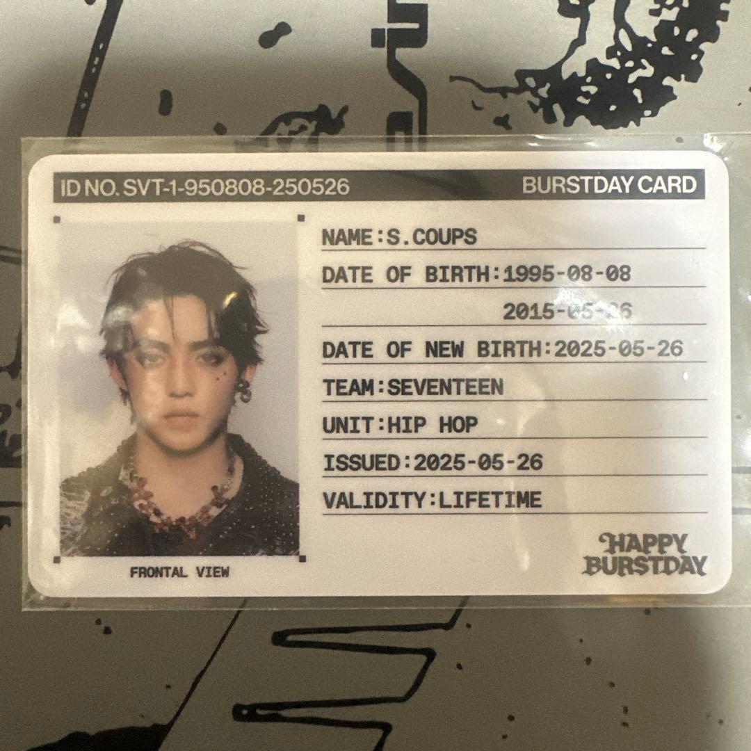 エスクプス トレカ SEVENTEEN セブチ IDカード burstday - メルカリ