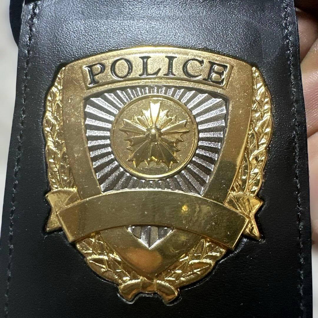 激レア刻印無し 警察手帳 レプリカ 在庫わずか - メルカリ
