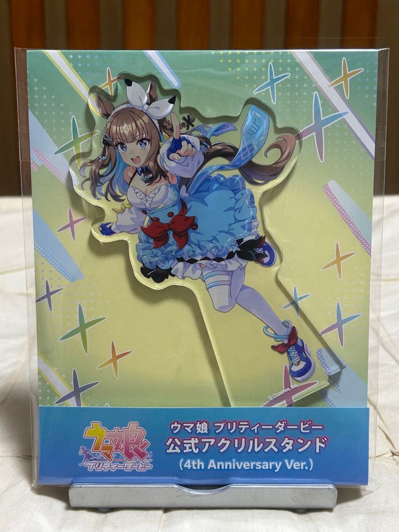 ウマ娘 アクリルスタンド&缶バッジ アーモンドアイ 4thAnniversary