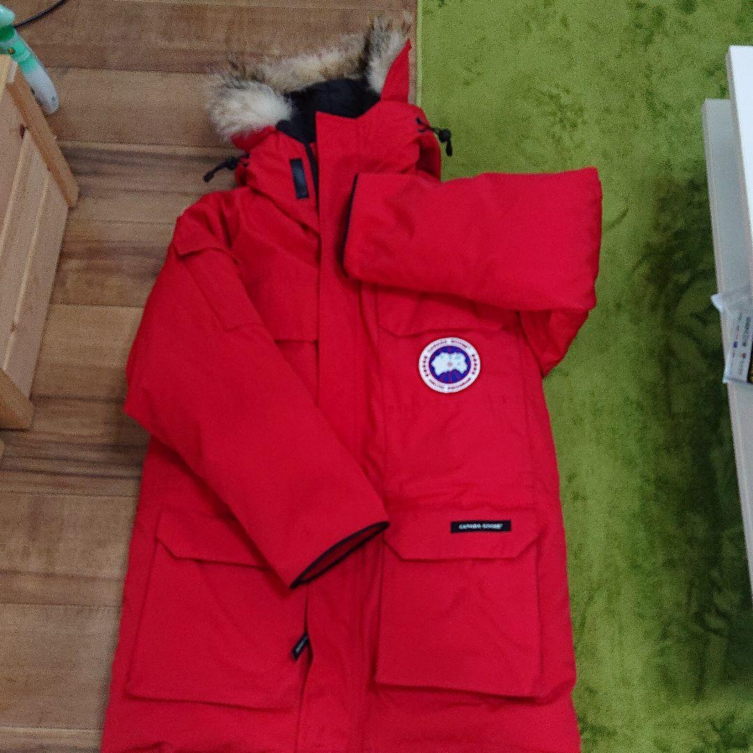 カナダグース 赤 xs - メルカリ