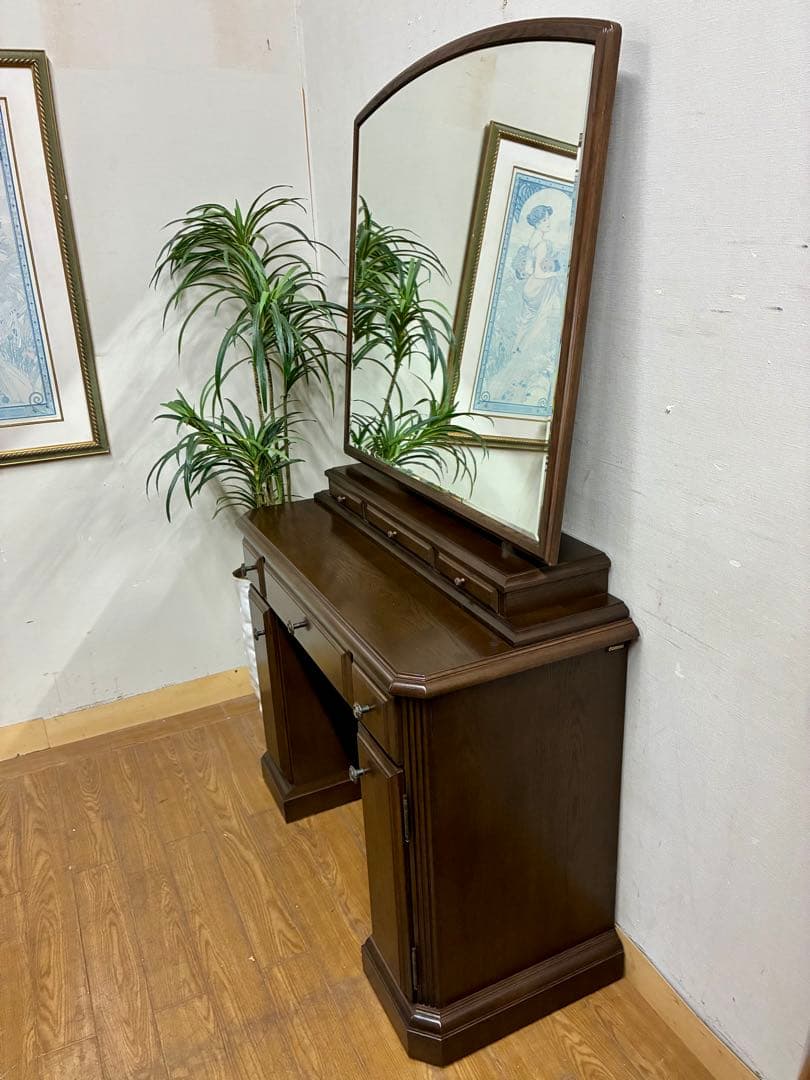 みくり☆管365☆カリモク☆最高峰ドマーニ☆クィーンズライフ☆ドレッサー