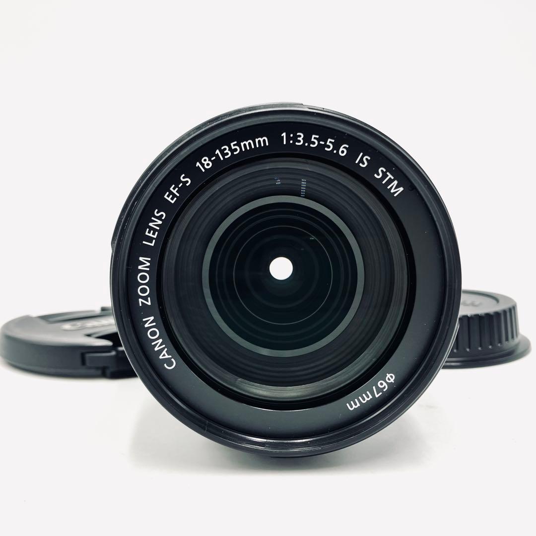 美品♪ Canon EF-S 18-135mm F3.5-5.6 IS STM