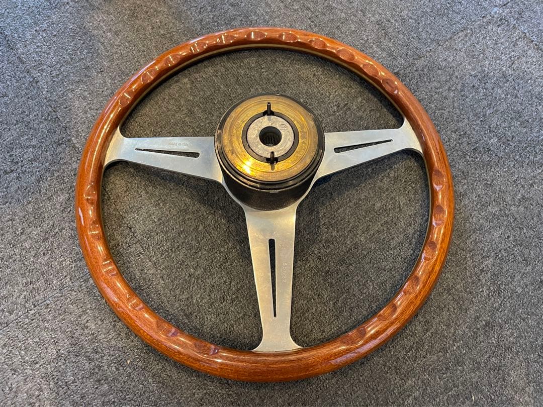 NARDI CLASSICWOOD ナルディハンドル ステアリングボス付き - メルカリ