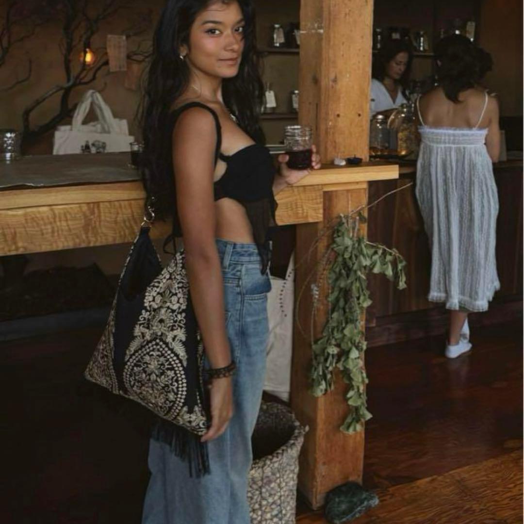 新品未使用 little seeds フリンジバッグ - メルカリ