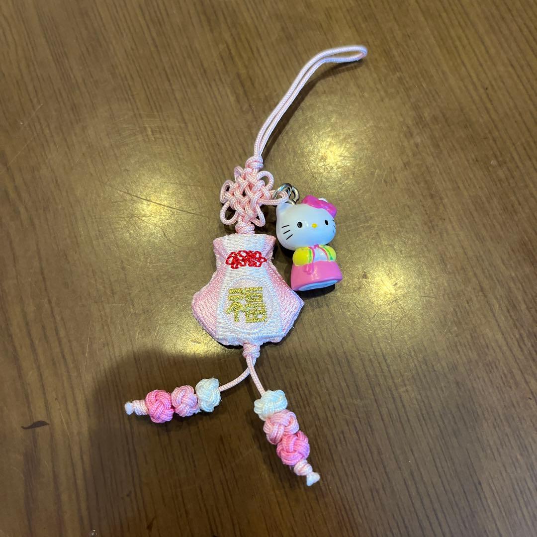 激レア】ご当地キティ 韓国ハローキティストラップ 新品未使用 - メルカリ