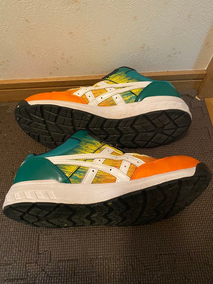ASICS BOA安全靴 オレンジ/イエロー/グリーン限定色　27.5cm