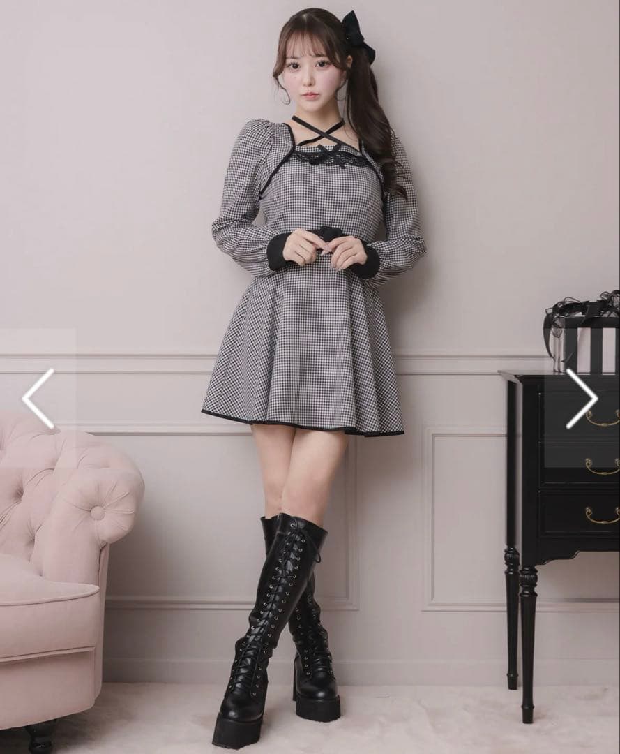 pium 2026 New Year's Box ワンピース チェック ピウム - メルカリ