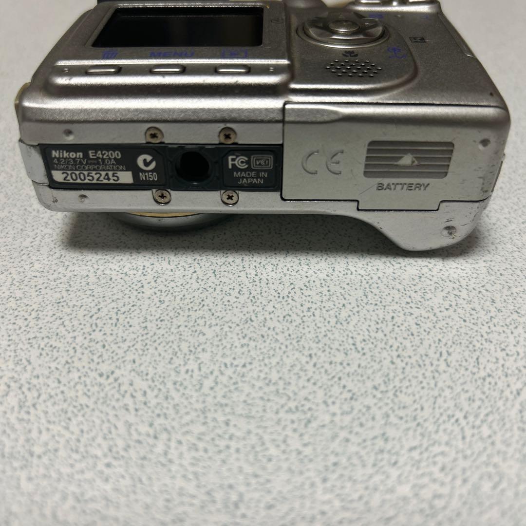Nikon coolpix E4200 レトロ デジカメ - メルカリ