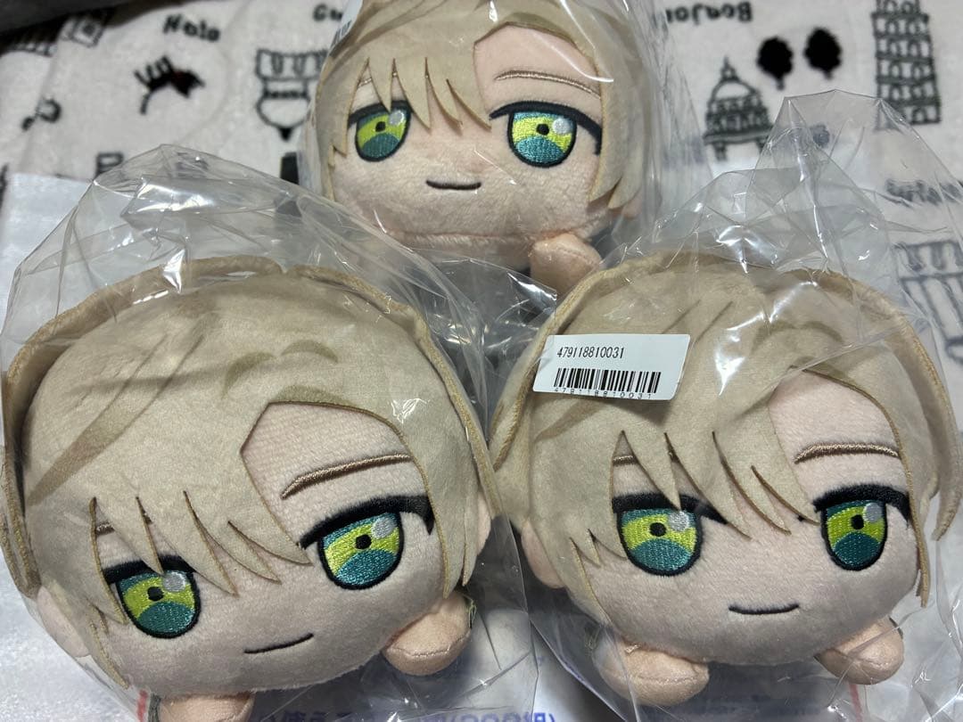 18TRIP エイトリ 寝そべりぬいぐるみCONDUCTORS 北片生行 - メルカリ