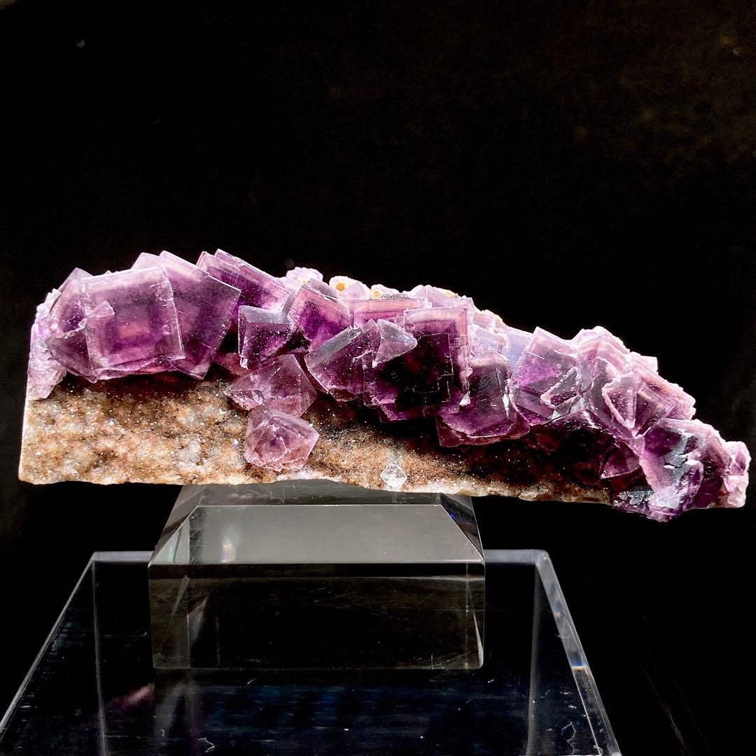 C*永様 フローライト 蛍石 原石 鉱物標本 天然石 899の通販はau PAY