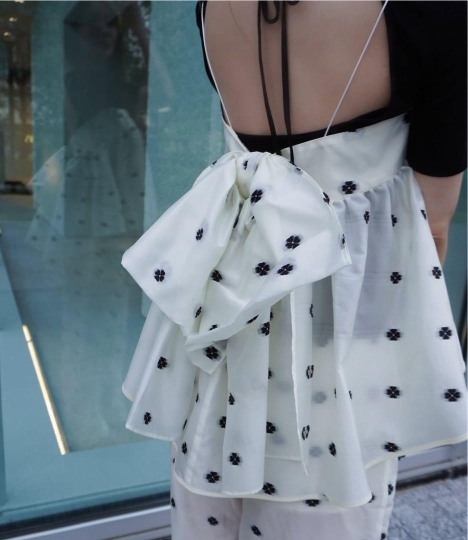 【nagareboshi】HYEON ヘヨンclover cami