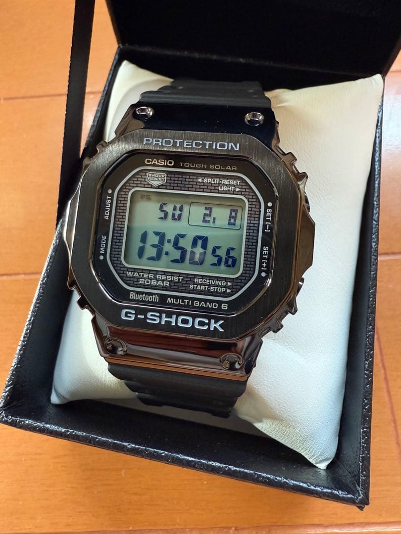 美品 CASIO G-SHOCK GMW-B5000G-1JF ソーラー電波 GMW-B5000-1JF | CASIO